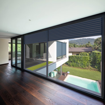 Inspirace Salvis Solar roller shutters for exterior use
